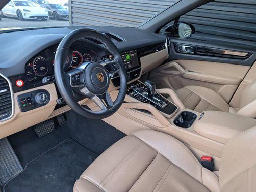 2021 Porsche Cayenne AWD