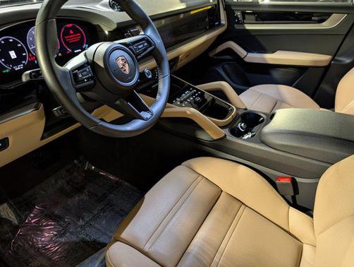 2025 Porsche Cayenne Cayenne