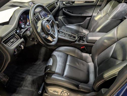 2017 Porsche Macan AWD