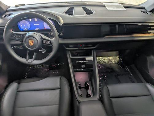 2024 Porsche Macan 4