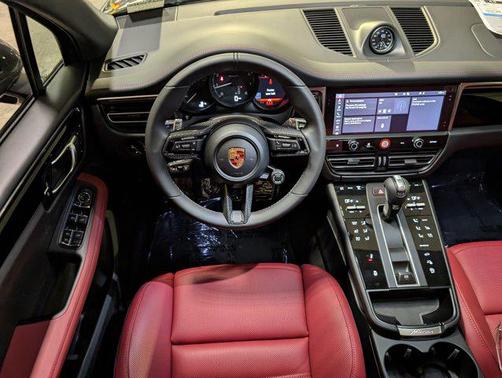 2026 Porsche Macan T