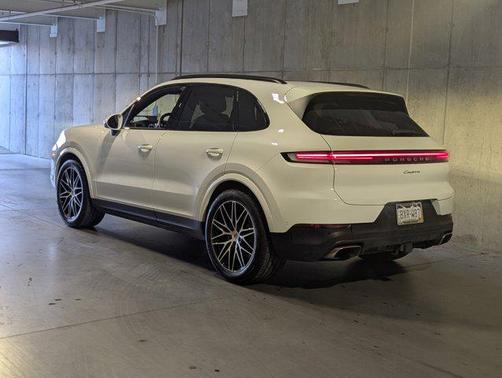 2025 Porsche Cayenne Cayenne