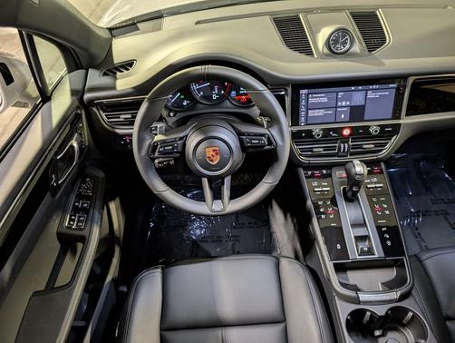 Chalk 2026 Porsche Macan Macan