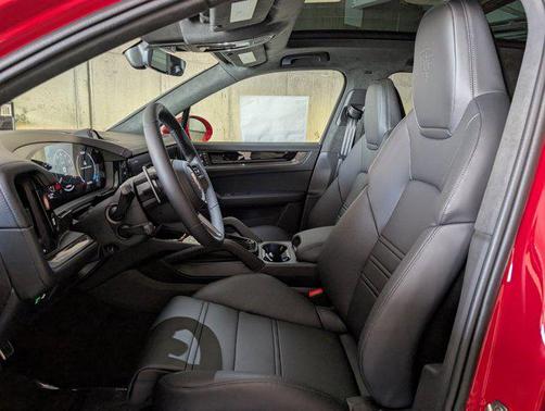 2026 Porsche Cayenne GTS