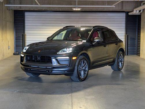 2026 Porsche Macan T