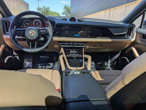 2025 Porsche Cayenne Coupe AWD