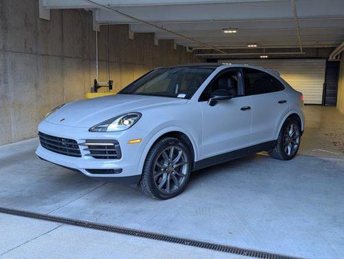 2023 Porsche Cayenne Platinum Edition