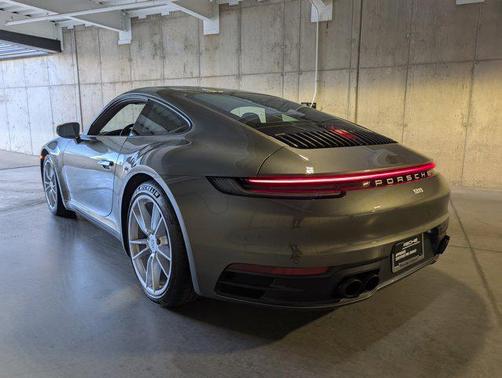 2023 Porsche 911 Carrera