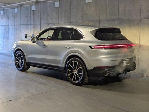 2025 Porsche Cayenne Cayenne