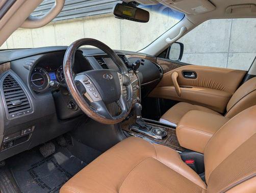 2017 INFINITI QX80 Signature Edition