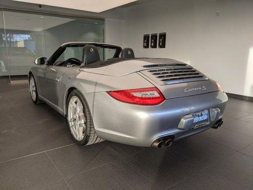 Photo 4 of 42 of 2009 Porsche 911 Carrera S Cabriolet