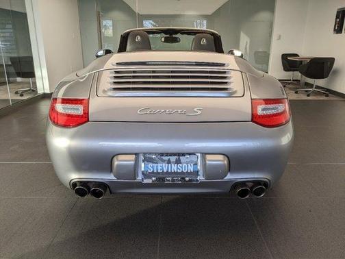 Photo 5 of 42 of 2009 Porsche 911 Carrera S Cabriolet