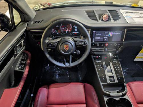 2026 Porsche Macan S