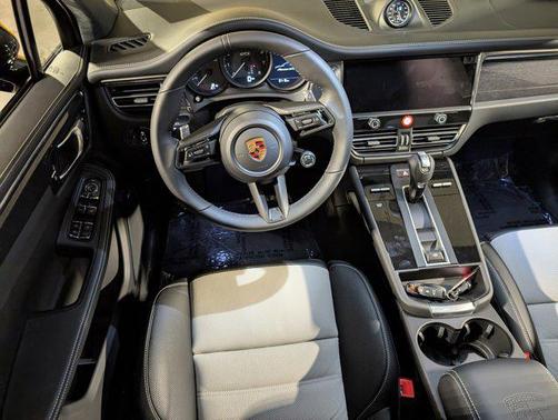 2026 Porsche Macan GTS