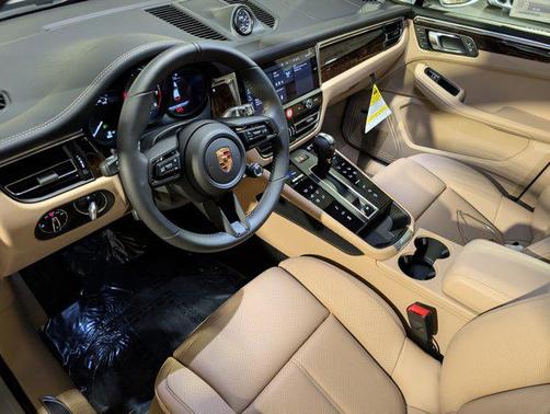 2026 Porsche Macan S