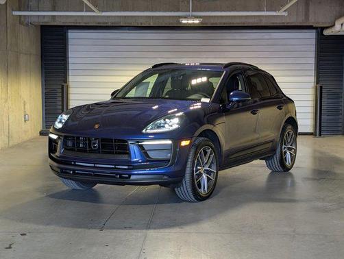 2026 Porsche Macan AWD