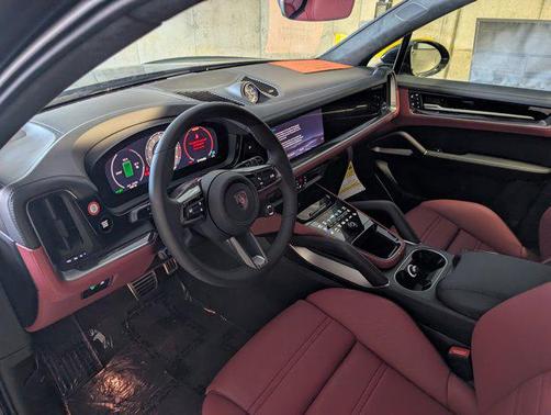 2026 Porsche Cayenne Turbo
