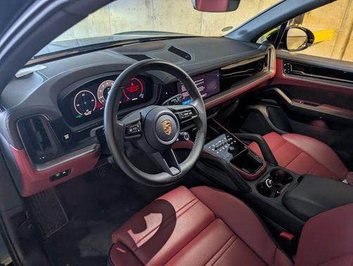 2024 Porsche Cayenne Cayenne