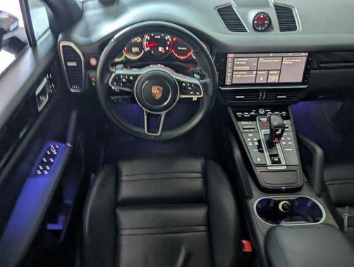 2019 Porsche Cayenne Cayenne