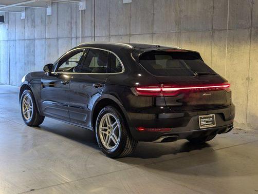 2021 Porsche Macan AWD
