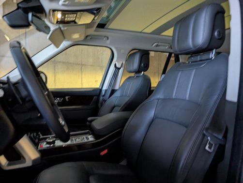 2020 Land Rover Range Rover Base