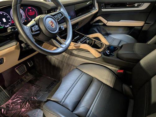Carmine Red 2024 Porsche Cayenne S