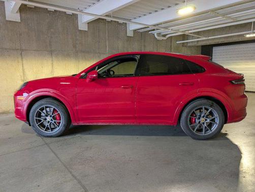 Carmine Red 2024 Porsche Cayenne S