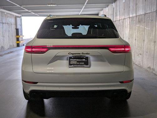 2022 Porsche Cayenne Turbo