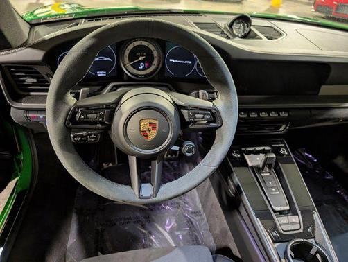 2023 Porsche 911 Carrera GTS