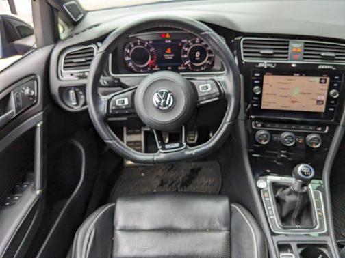 2019 Volkswagen Golf R 2.0T Manual