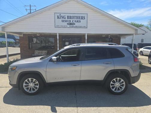 Silver 2020 Jeep Cherokee Latitude