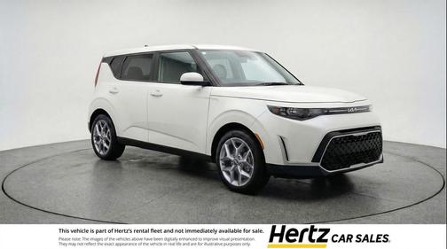 Snow White Pearl 2025 Kia Soul LX