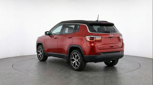 Red Hot Pearlcoat 2025 Jeep Compass Limited