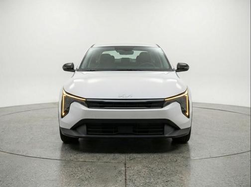 Snow White Pearl 2025 Kia K4 LXS