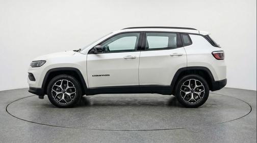 Bright White Clearcoat 2025 Jeep Compass Limited