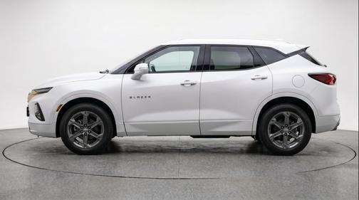 Summit White 2026 Chevrolet Blazer 2LT