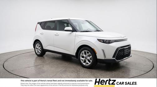 Snow White Pearl 2025 Kia Soul LX