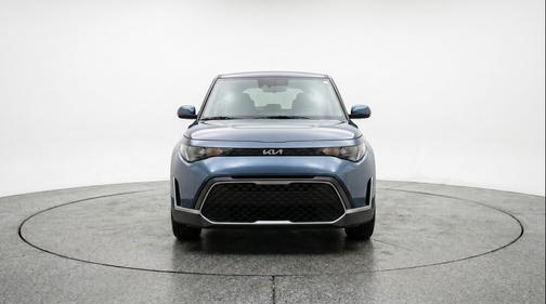 Gravity Gray 2025 Kia Soul LX