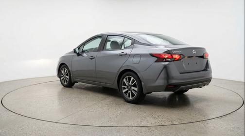 Gun Metallic 2025 Nissan Versa 1.6 SV