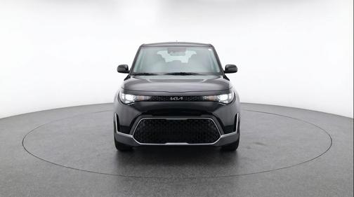 Fusion Black 2025 Kia Soul LX