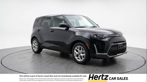 Fusion Black 2025 Kia Soul LX