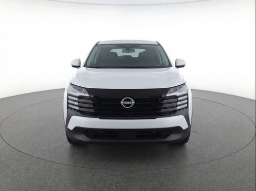 Fresh Powder 2025 Nissan Kicks SV
