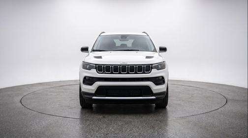 Bright White Clearcoat 2025 Jeep Compass Limited