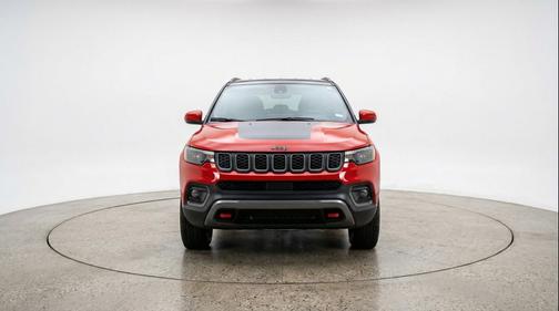 Red Hot Pearlcoat 2025 Jeep Compass Trailhawk
