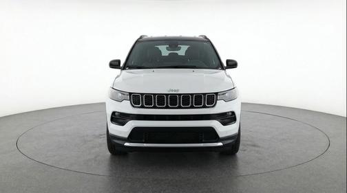 Bright White Clearcoat 2025 Jeep Compass Limited