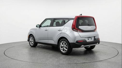 Steel Gray 2025 Kia Soul LX