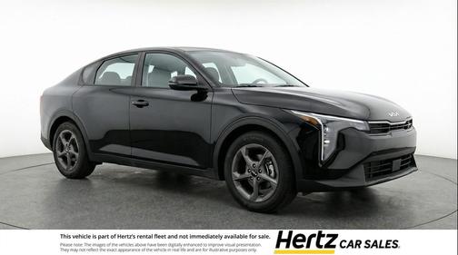 Aurora Black Pearl 2025 Kia K4 LXS