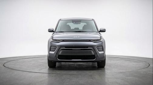Gravity Gray 2025 Kia Soul LX