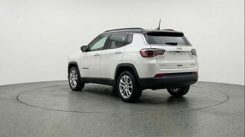 Bright White Clearcoat 2025 Jeep Compass Limited