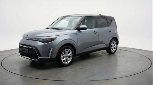 Steel Gray 2025 Kia Soul LX